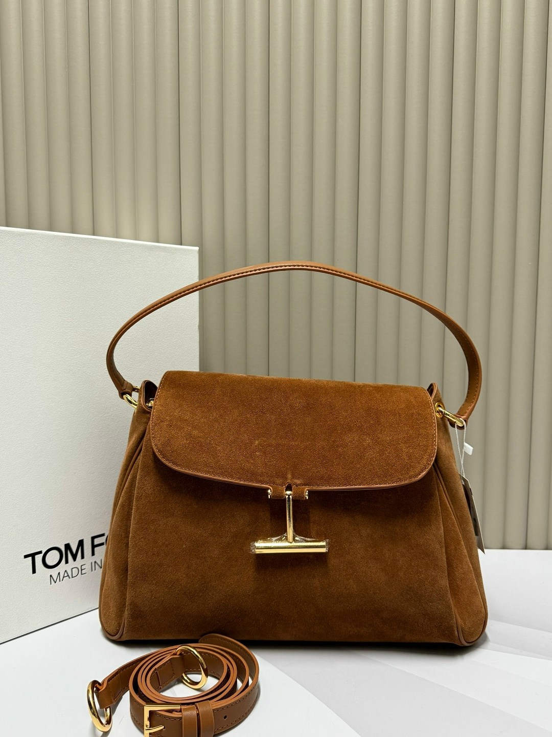 замшевая сумка,роскошная сумка из замши balenciaga rodeo,женская сумка замшевая,женская сумка,сумка