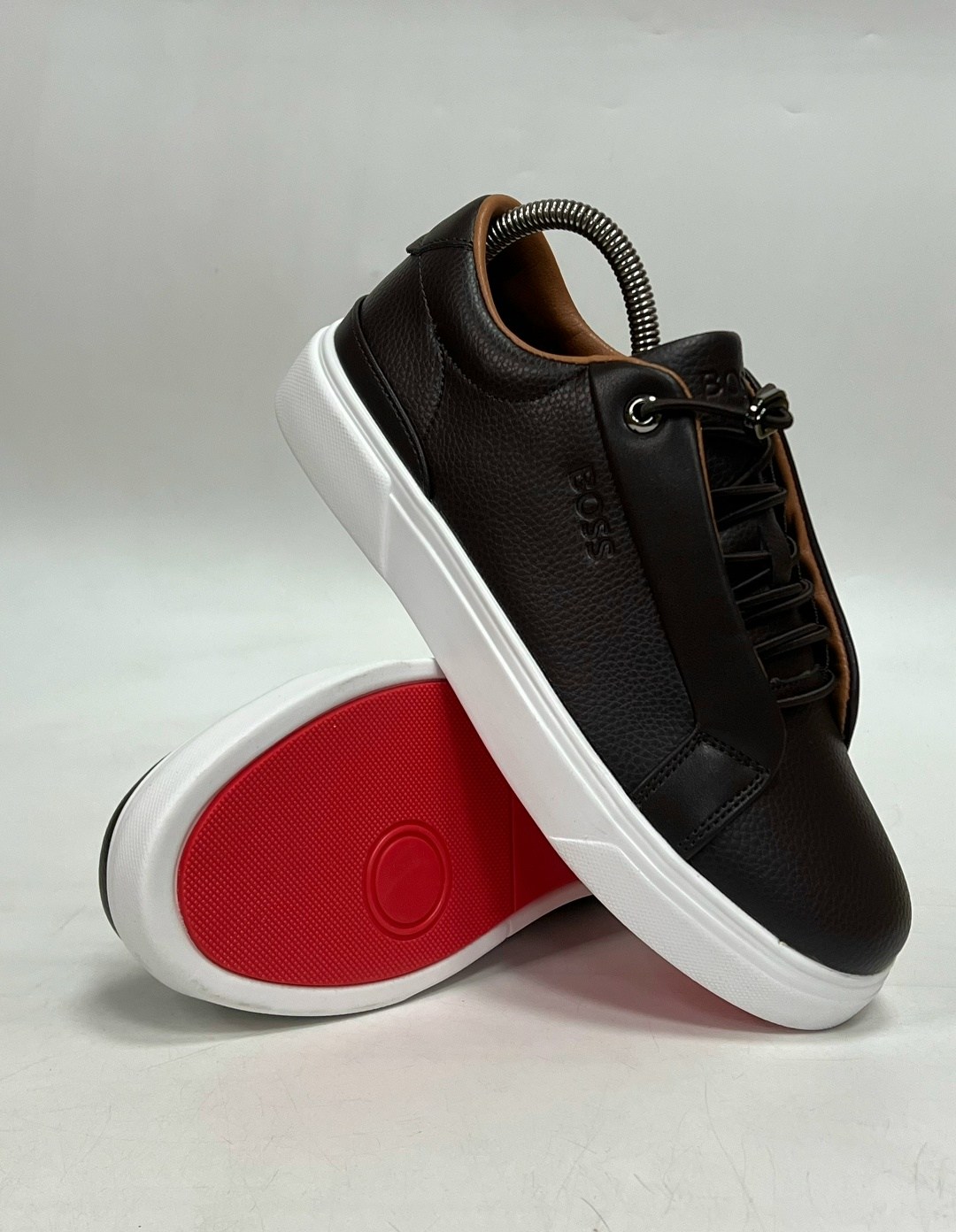 мужские кроссовки boss,кроссовки boss,,кроссовки hugo boss мужская кожаная повседневная спортивная ,кроссовка мужской