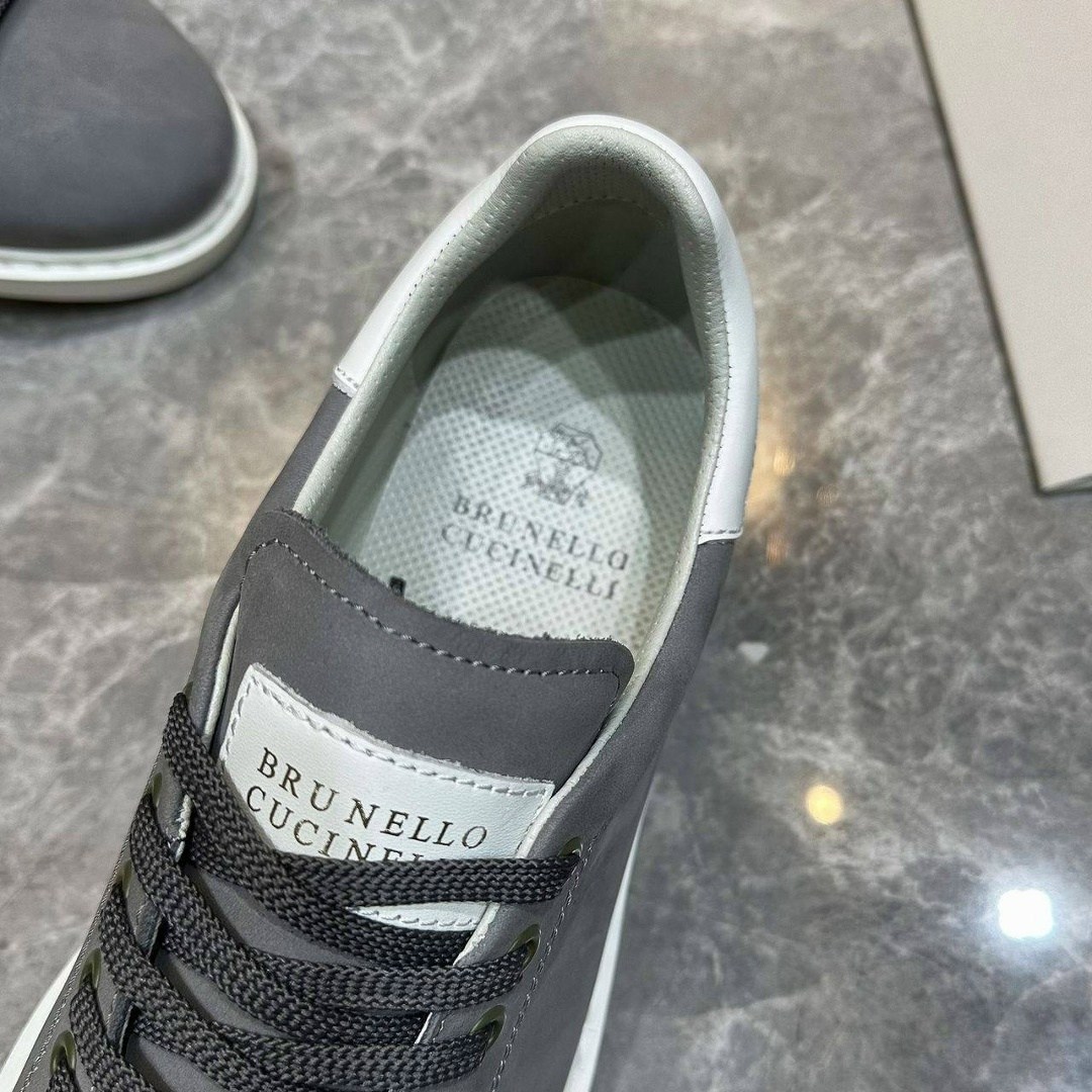 кеды brunello cucinelli,мужские кеды brunello cucinelli серые замшевые с белой подошвой,,мужские кеды,кеды брендовые