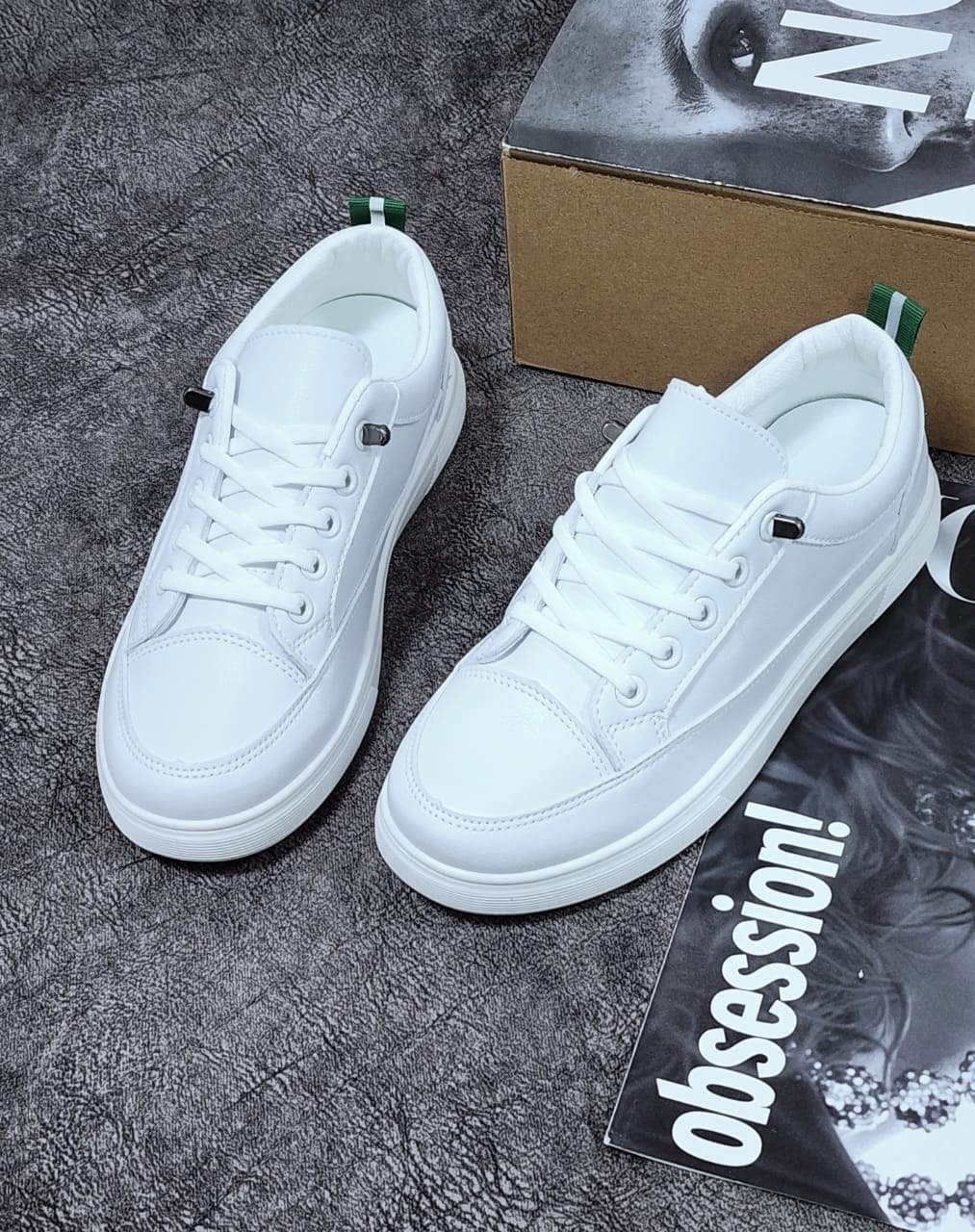 ,женские кроссовки,кроссовки модные,белые кроссовки,кеды женские