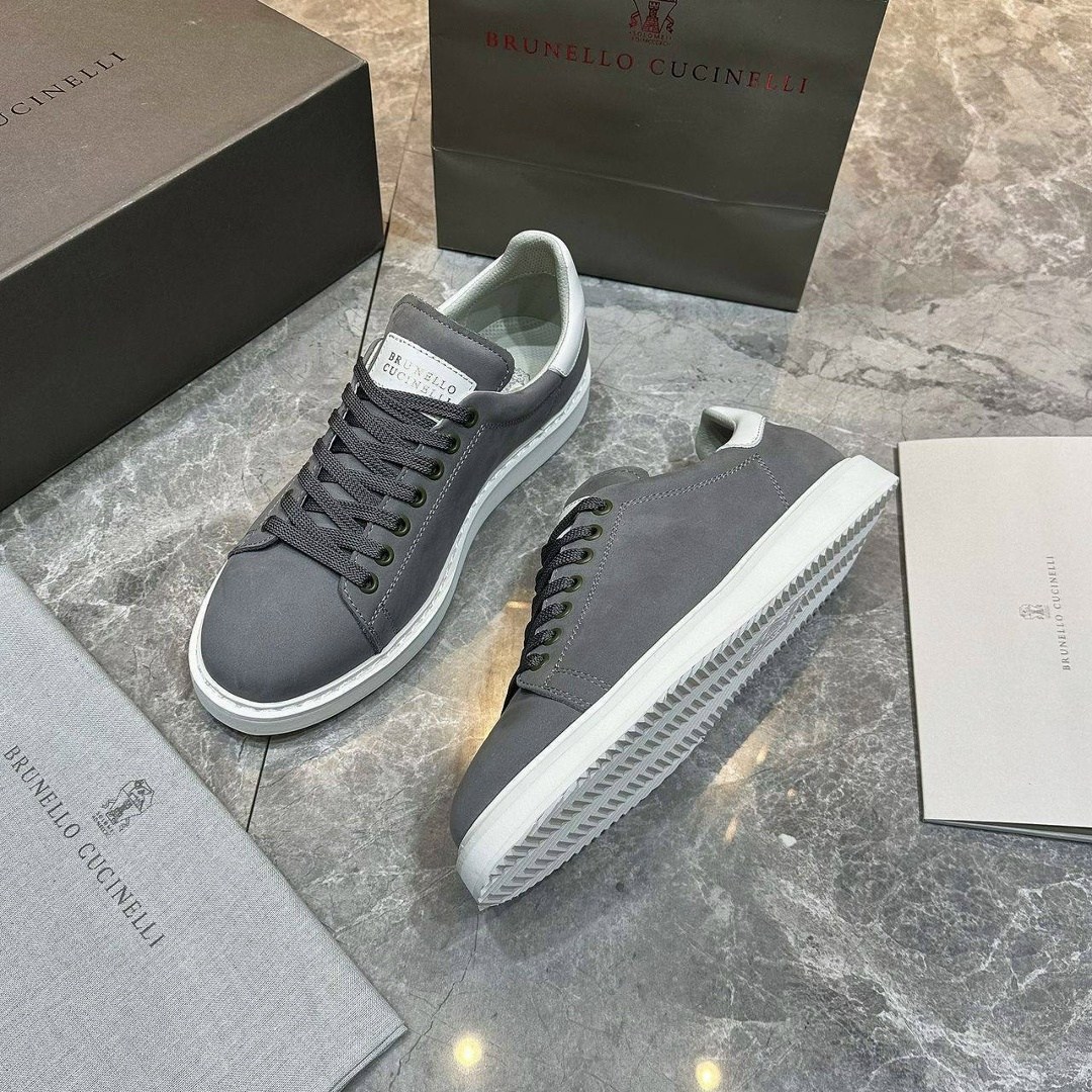 кеды brunello cucinelli,мужские кеды brunello cucinelli серые замшевые с белой подошвой,,мужские кеды,кеды брендовые