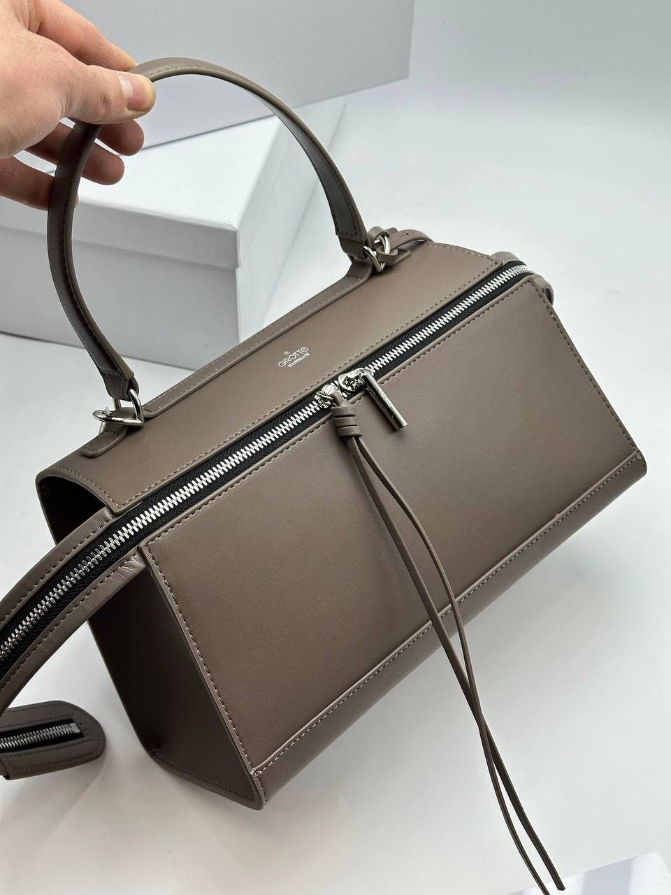 сумка fendi,сумка,сумка фенди,женская сумка fendi,сумка женская