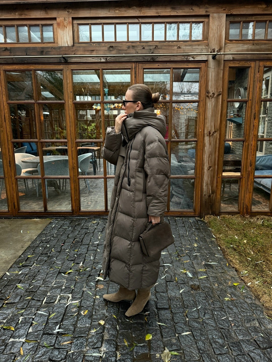 пуховики,пуховик зимний длинный с капюшоном оверсайз anna grakova,пуховик torriss,женские пуховики,длинный пуховик