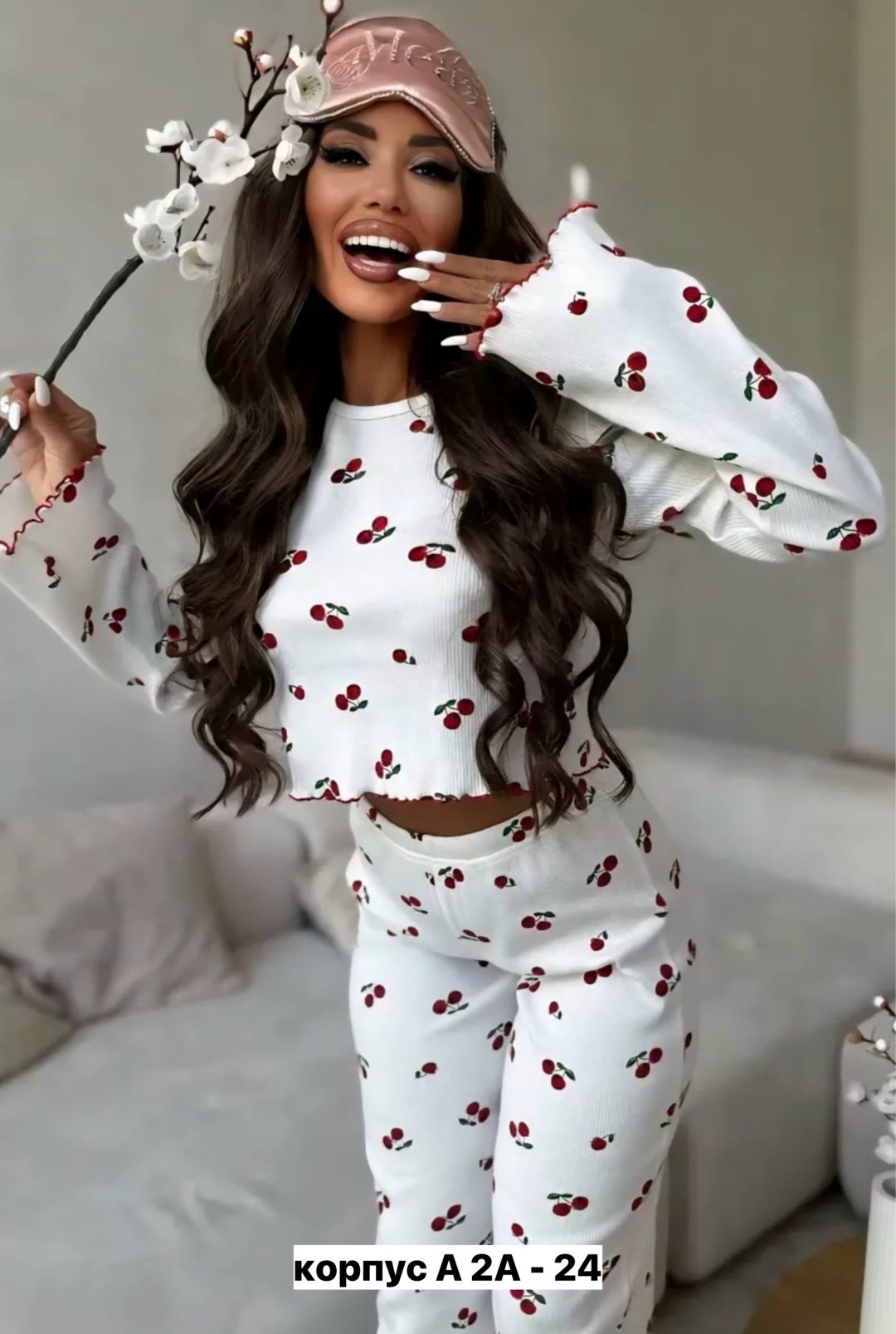 пижама со штанами с сердечками,пижама женская со штанами soft.girl,пижама женская со штанами и рубашкой с сердечками knopkaland,пижама женская с брюками,пижамы женски