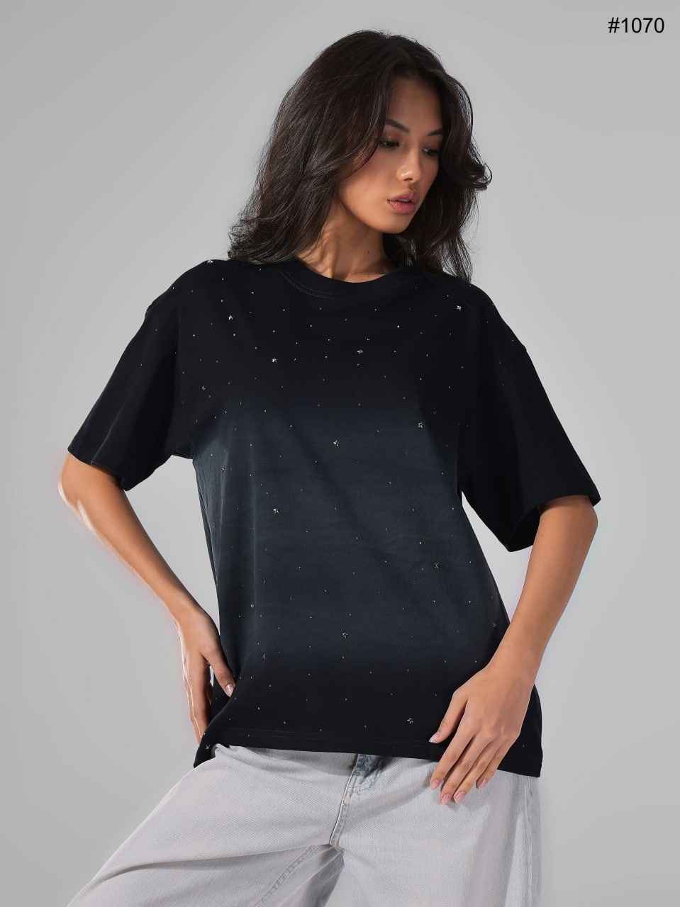 женская футболка,футболка оверсайз женская,черная футболка женская,футболка со стразами,футболка оверсайз с