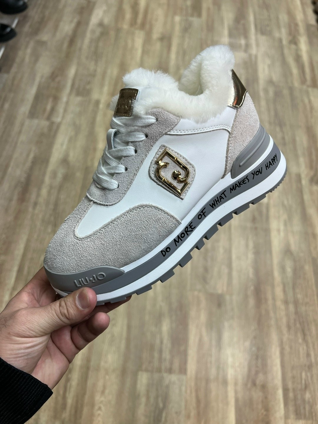 женские кроссовки,кроссовки liu jo,,женские зимние кроссовки,женская