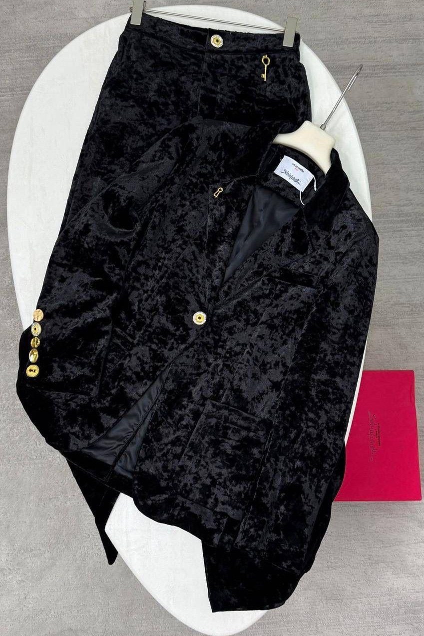 брючный костюм mislana 1169 черный/бархат,брючный костюм sandyna 130518 черный,костюм брючный бархатный классический,модели брючных костюмов из велюра для женщин,брючный костюм buter 2999 черный разме