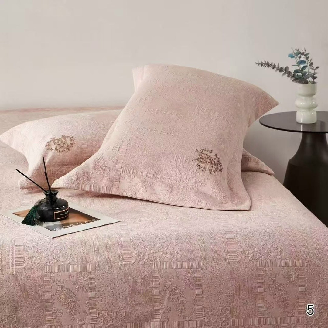 покрывала,покрывала с наволочками,покрывала на кровать,покрывало для кровати,комплект постельное бельё