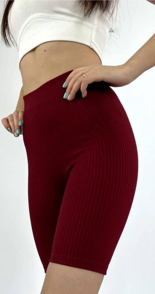 велосипедки женские,спортивные велосипедки,велосипедки спортивные в рубчик утягивающие высокая талия цвет черный,велосипедки женские в рубчик,бесшовные велосипедки в рубчик