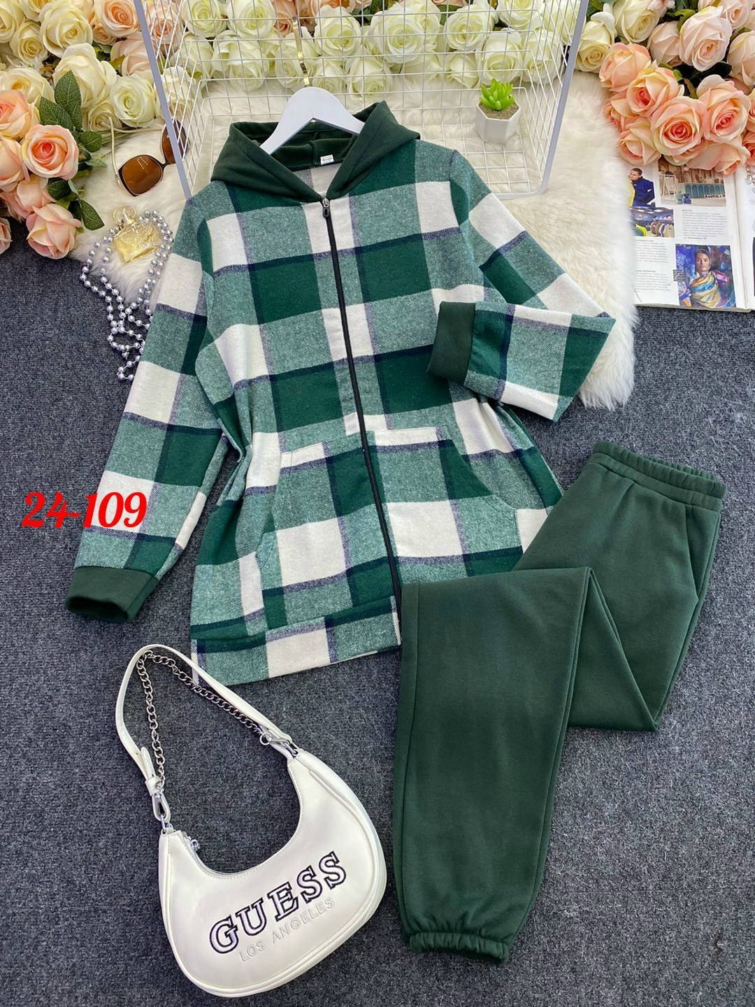 рубашка оверсайз в клетку с капюшоном,костюм женский тройка,женский костюм на флисе,костюм женский двойка,костюм двойка кашемир