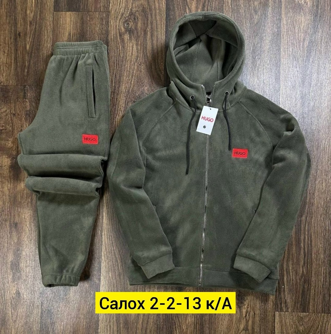 спортивный костюм hugo boss на флисе,спортивный костюм для мужчин двухсторонний флис,мужской спортивный костюм,костюм hugo зима материал двухсторонний флис,мужской костюм на флисе