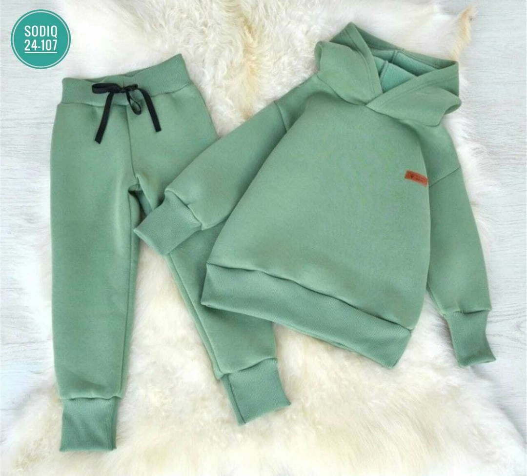 детский спортивный костюм из футера с начесом,детский костюм из футера с начесом,спортивные костюмы на флисе,детский спортивный костюм из футера,костюм с начесом