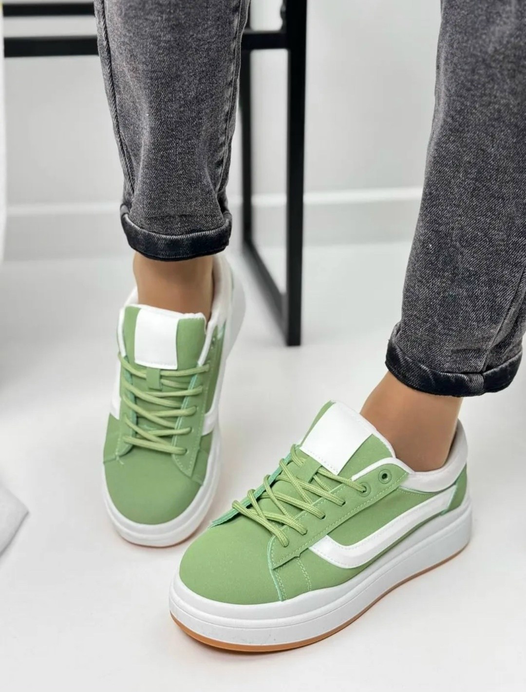 женские кроссовки,белые кроссовки,белые женские кроссовки,,кеды женские белые