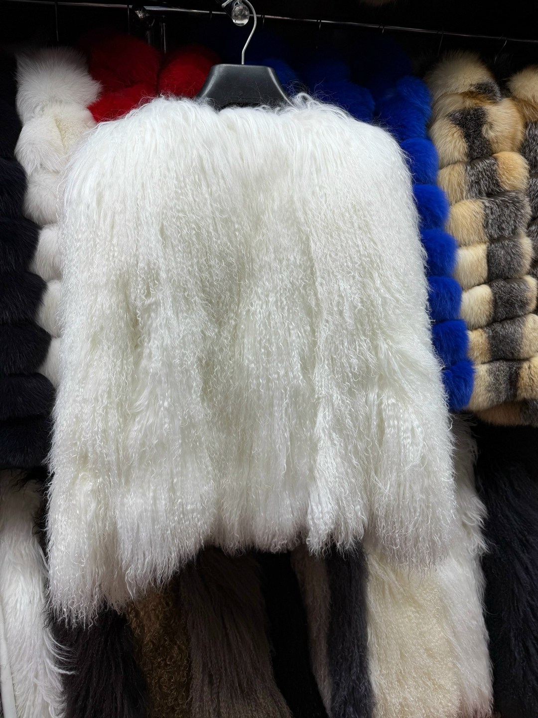 шубка из ламы,меховая куртка,шуба из натурального меха,вязаная шуба,шуба из ламы