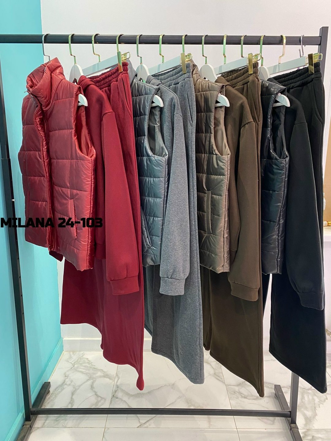 женский бордовый костюм тройка miu miu,cпортивный костюм женский теплый,костюм тройка женский,cпортивный костюм женский на флисе,женские костюмы