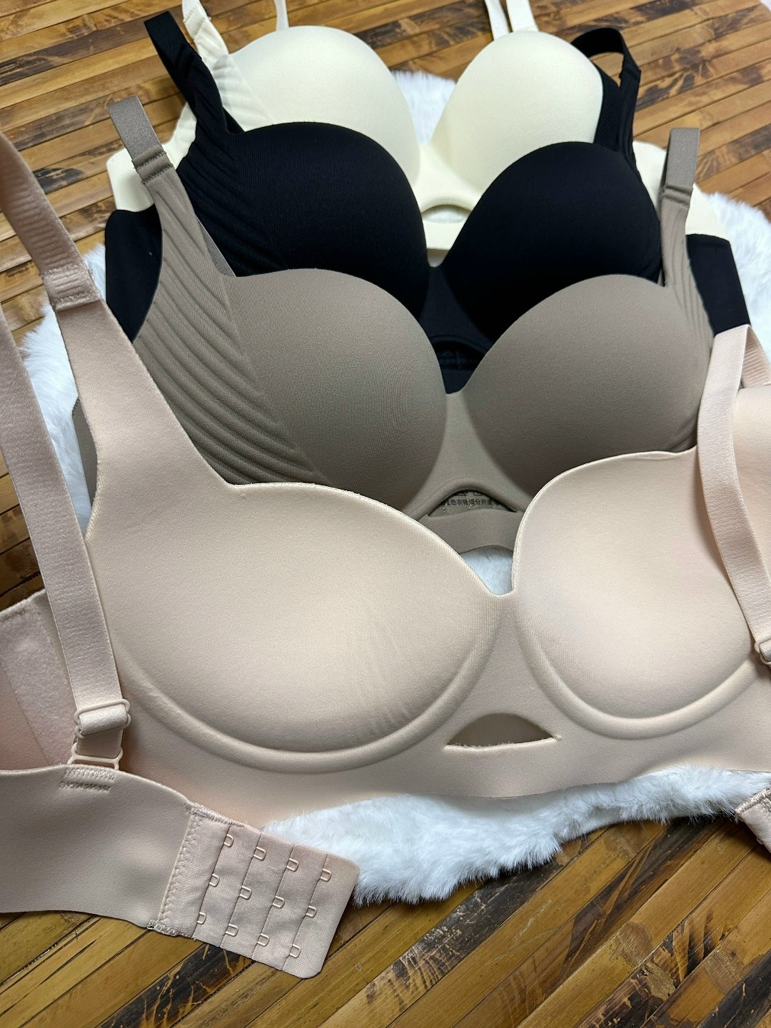 бюстгальтер нижнее белье,нижнее белье, поддерживающий бюстгальтер пуш-ап, тонкий бюстгальтер-топ,женские бюстгальтеры,бесшовные бюстгальтеры,бюстгальтер
