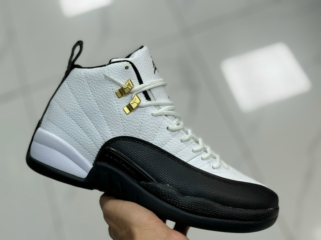 nike air jordan 12,air jordan 12 retro,jordan 12,nike jordan 12 retro,nike air jordan 12 retro taxi