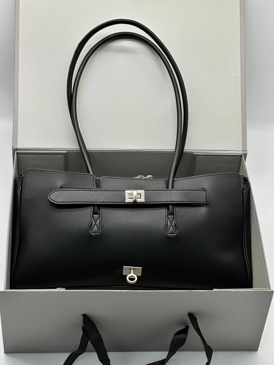 сумка женская в стиле balenciaga rodeo bag реплика,balenciaga сумка,сумка женская balenciaga,сумка,сумка женская