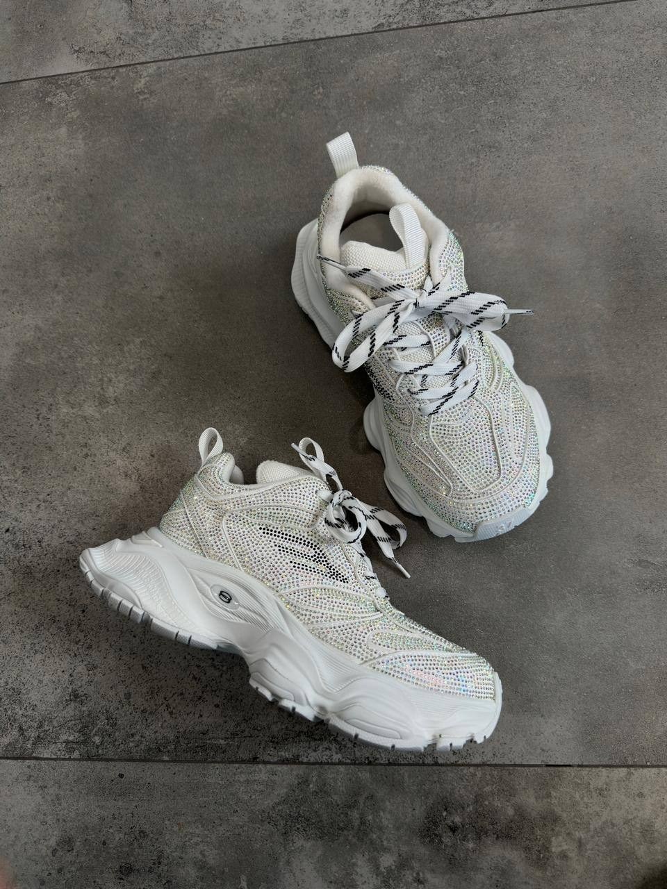 женские кроссовки,кроссовки,белые женские кроссовки,кроссовки для женщин,модные женские кроссовки