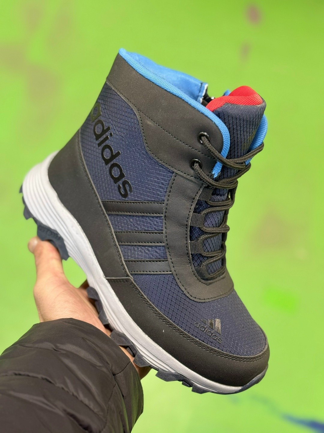 зимние кроссовки adidas,зимние кроссовки adidas в28054,зимние кроссовки adidas climaproof,кроссовки мужские зимние,кроссовки adidas зимние высокие с мехом adidas