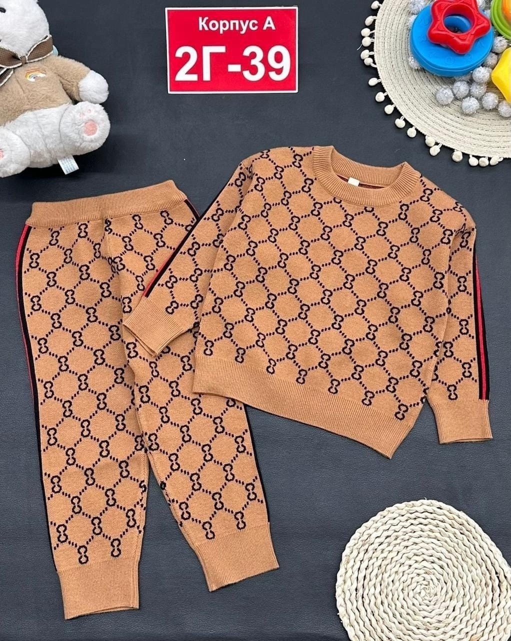 костюмчик,костюм гуччи для мальчика,комплект костюм,вязаные костюмы,костюмы двойки