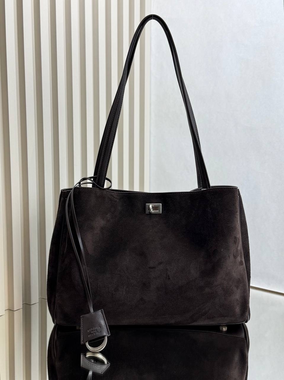 замшевая сумка,женская замшевая коричневая сумка,сумка замшевая коричневая llevalelo,модные замшевые сумки,сумка тоут из замши