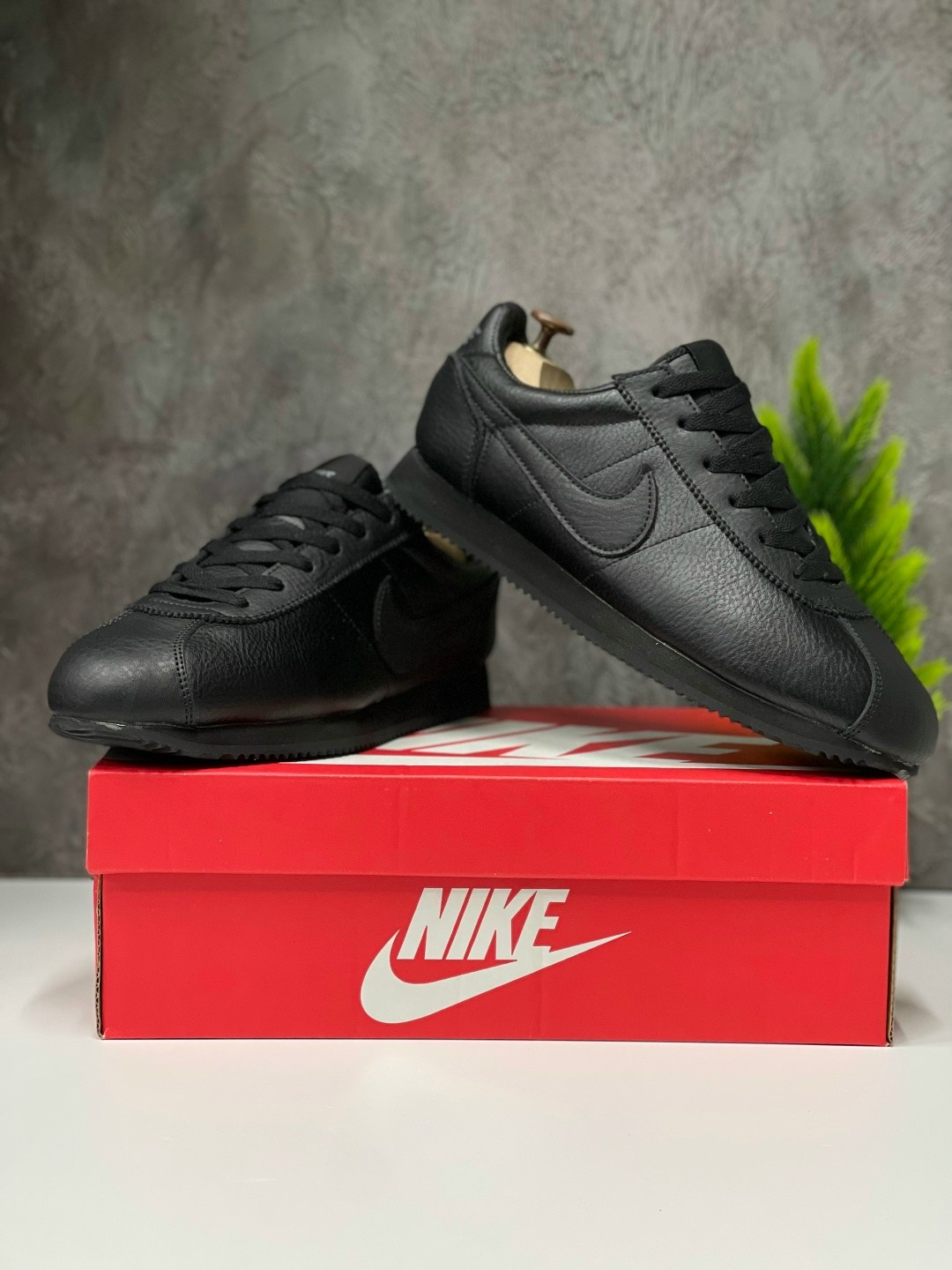 кроссовки мужские nike cortez,nike classic cortez leather black 749571-002,мужские nike classic cortez кожаные черные кроссовки,nike classic cortez leather,кроссовки мужские nike
