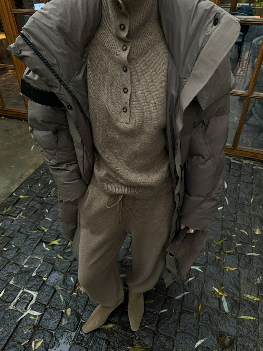 пуховики,пуховик зимний длинный с капюшоном оверсайз anna grakova,пуховик torriss,женские пуховики,длинный пуховик