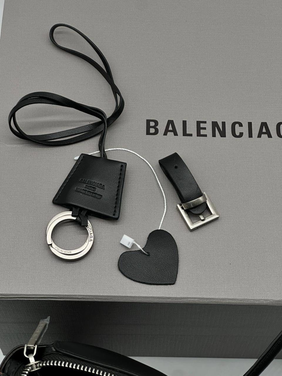 сумка женская в стиле balenciaga rodeo bag реплика,balenciaga сумка,сумка женская balenciaga,сумка,сумка женская