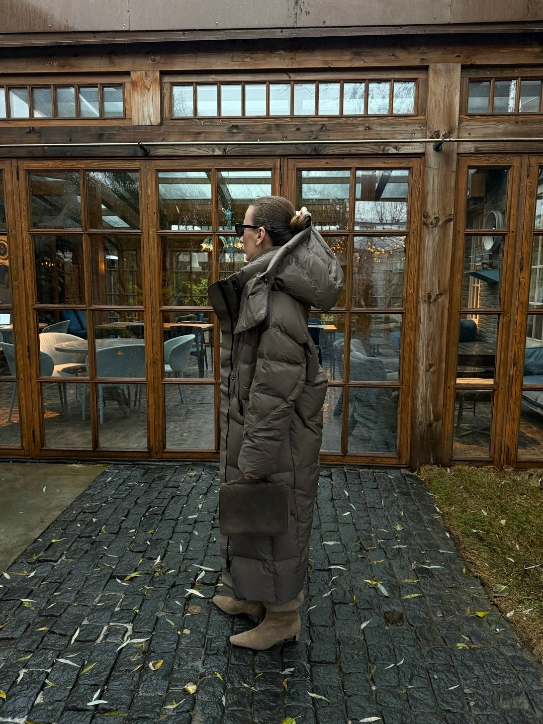 пуховики,пуховик зимний длинный с капюшоном оверсайз anna grakova,пуховик torriss,женские пуховики,длинный пуховик