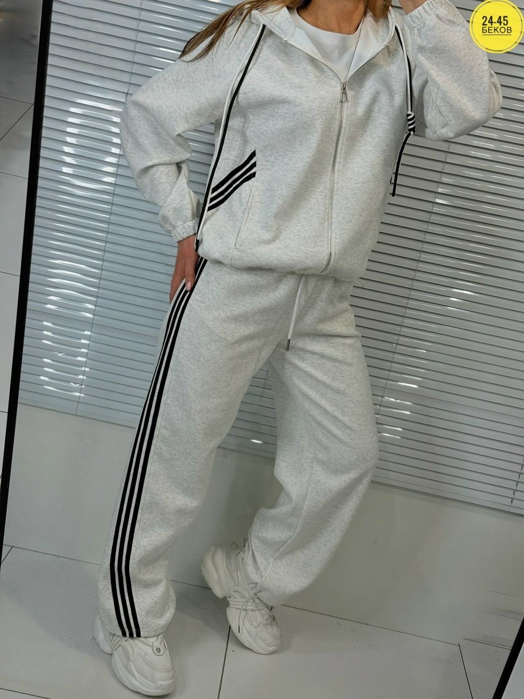 костюм спортивный,женский спортивный костюм,женский костюм,костюм спортивные женские костюмы,теплый спортивный костюм