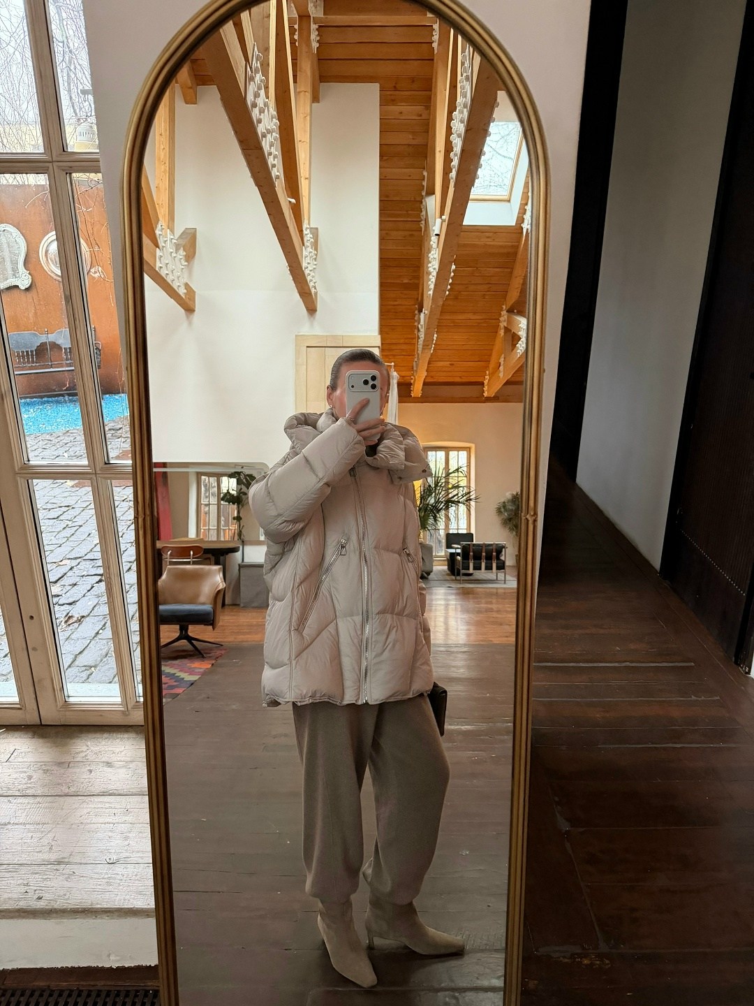 пуховик,женская зимняя куртка,куртка оверсайз,мягкий женский пуховик umi mao,пуховик женский