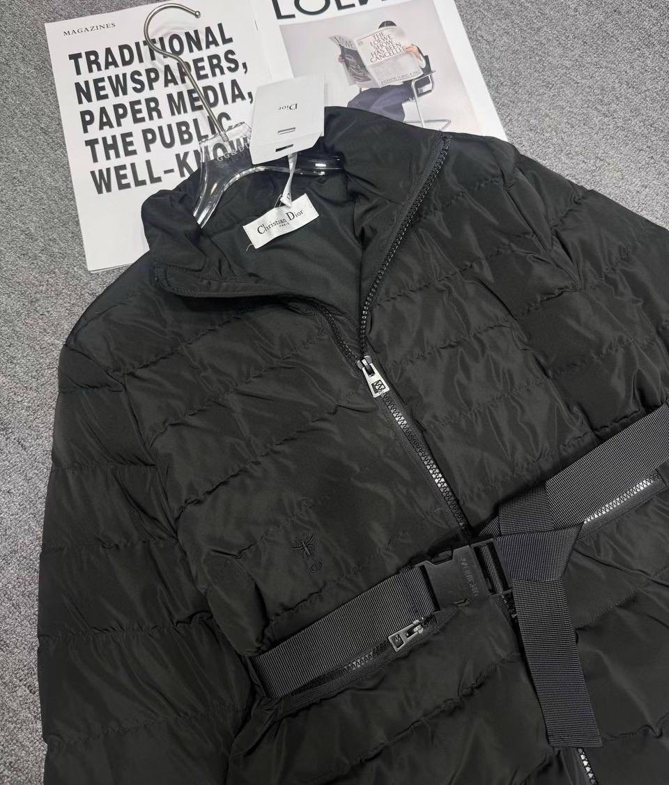 куртка с поясом,куртка женская,куртка,демисезонная женская куртка,дутая куртка с поясом