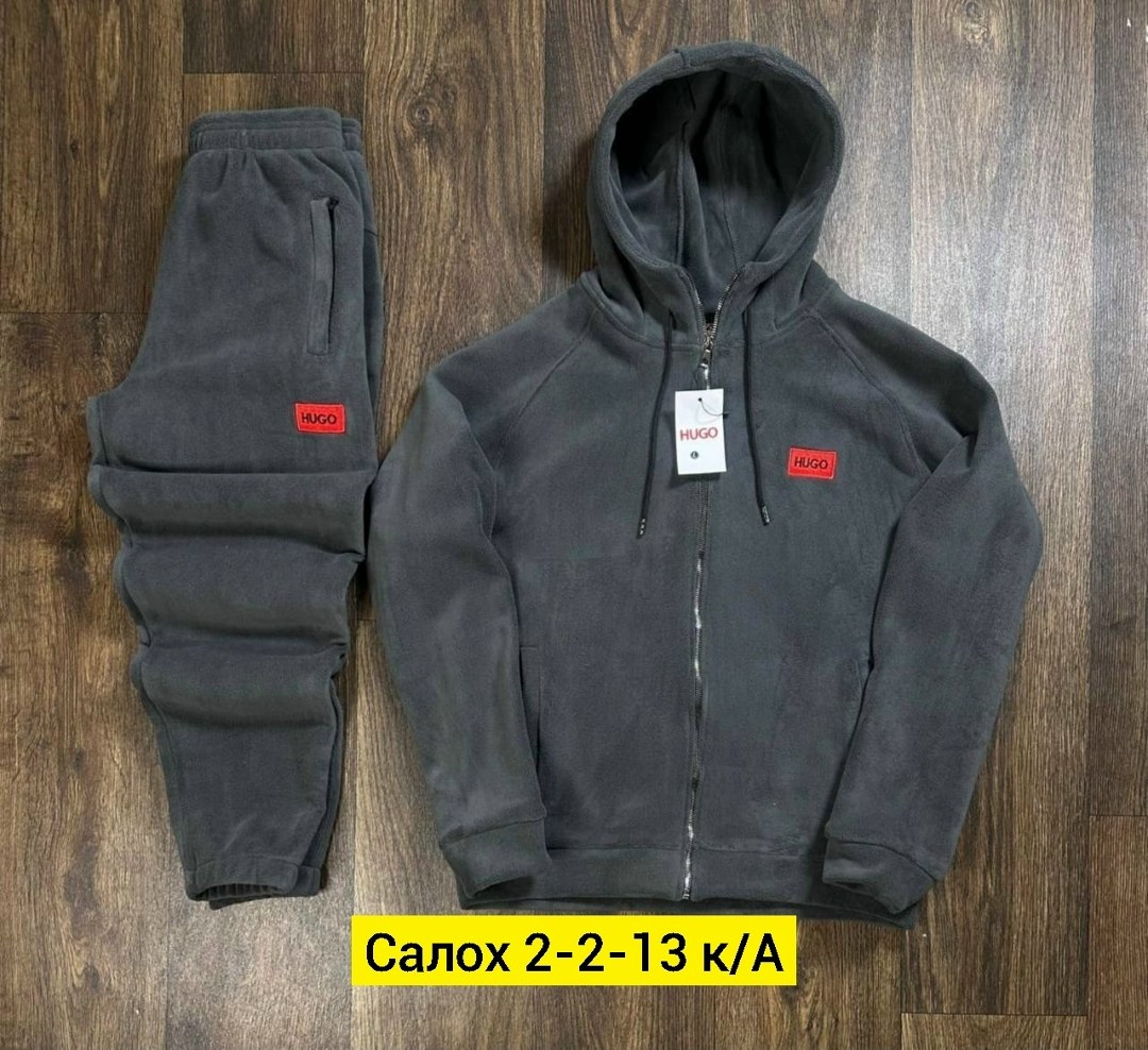 спортивный костюм hugo boss на флисе,спортивный костюм для мужчин двухсторонний флис,мужской спортивный костюм,костюм hugo зима материал двухсторонний флис,мужской костюм на флисе