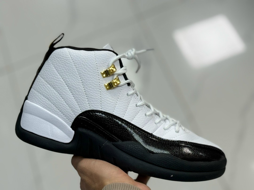 nike air jordan 12,air jordan 12 retro,jordan 12,nike jordan 12 retro,nike air jordan 12 retro taxi