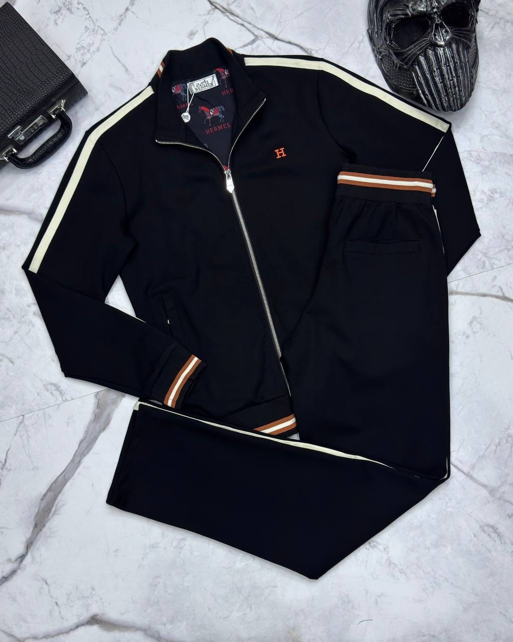 спортивный костюм hermes,спортивные мужские костюмы хермес,спортивный костюм мужской hermes,мужской спортивный костюм,спортивный костюм