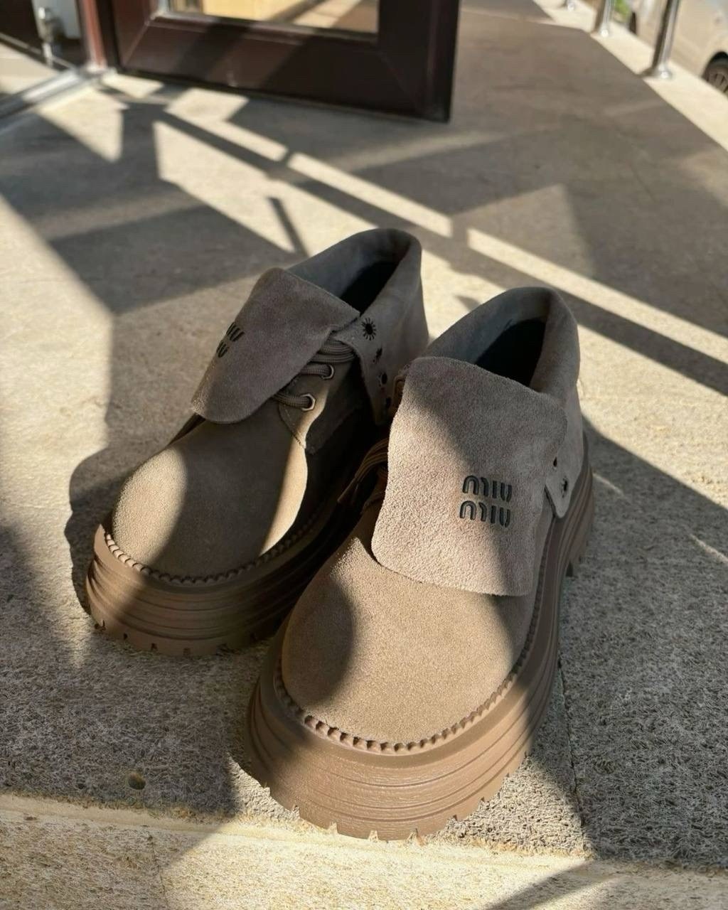 британский стиль короткие ботинки толстая подошва ботинки ревень,,ботинки замшевые miu miu, женская ботинки эко кожа,модные женские ботинки botines mujer