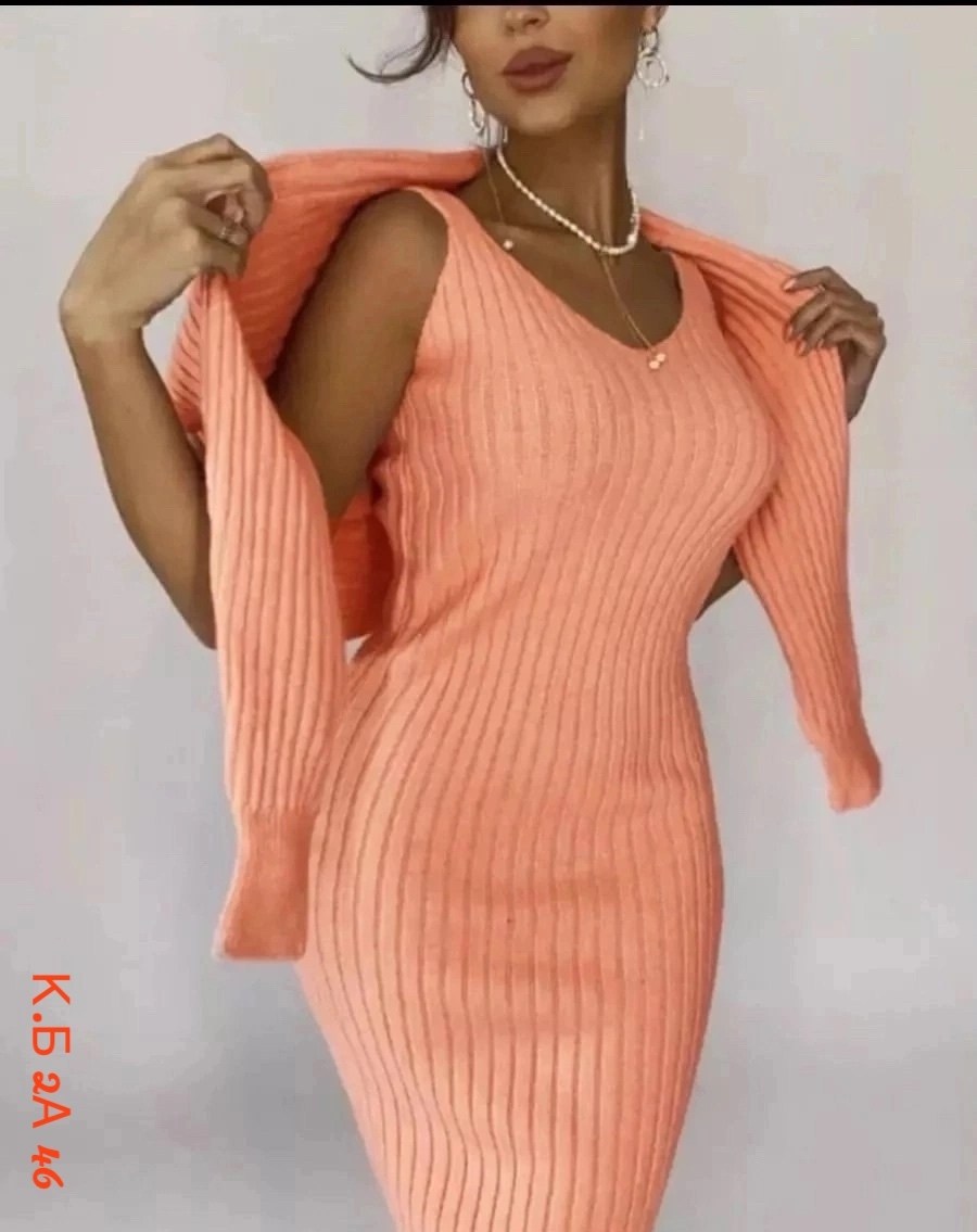 трикотажные костюмы,вязаное платье,вязаное платье свитер,модное платье,вязаные костюмы