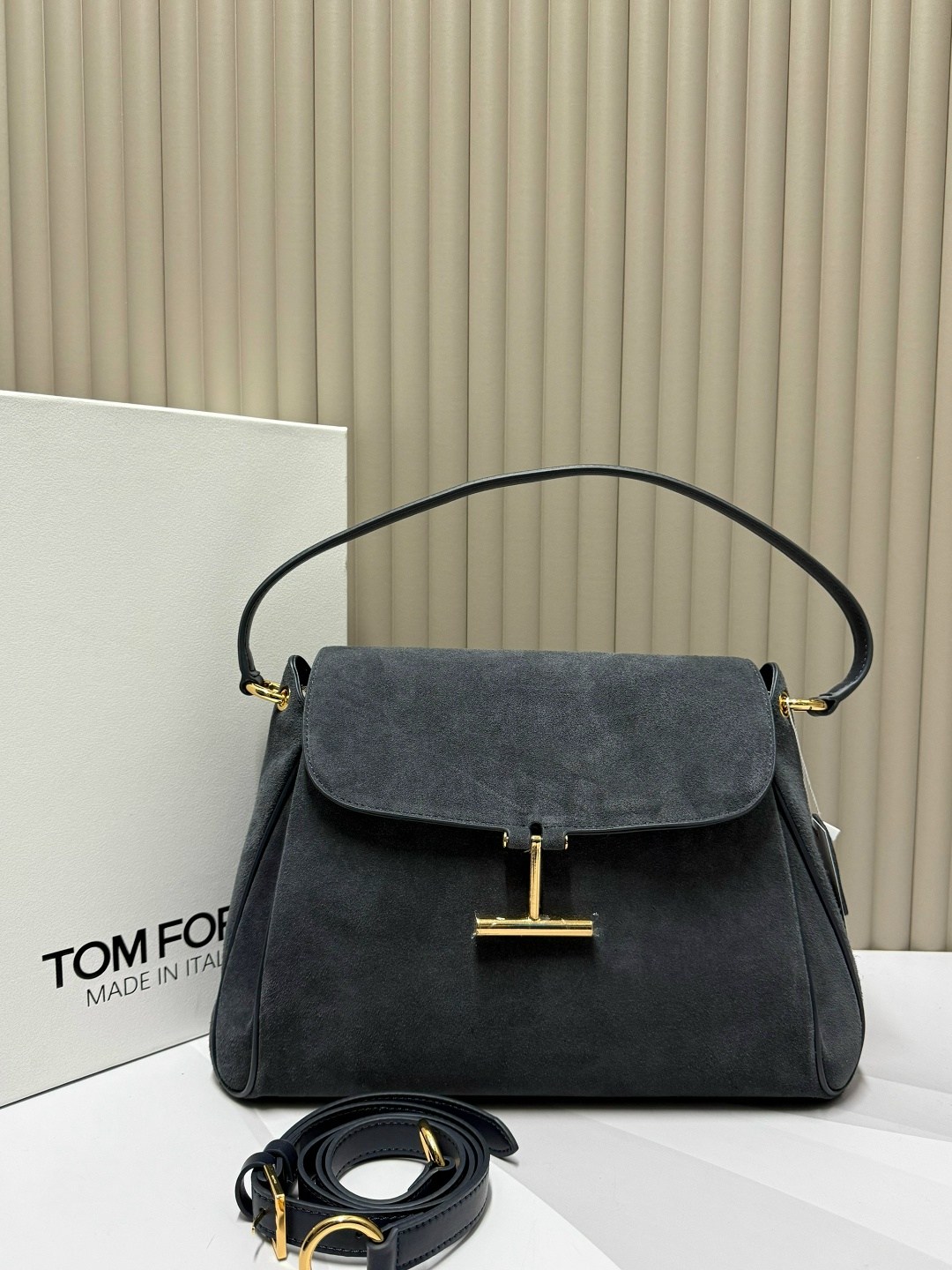 замшевая сумка,роскошная сумка из замши balenciaga rodeo,женская сумка замшевая,женская сумка,сумка