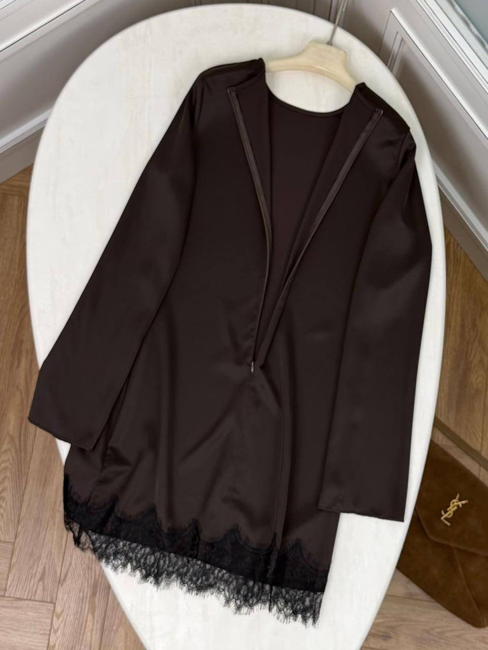 платье трикотажное с кружевом по низу,платье с кружевом,платье с кружевом внизу,трикотажное платье с кружевом,платье с кружевом на подоле