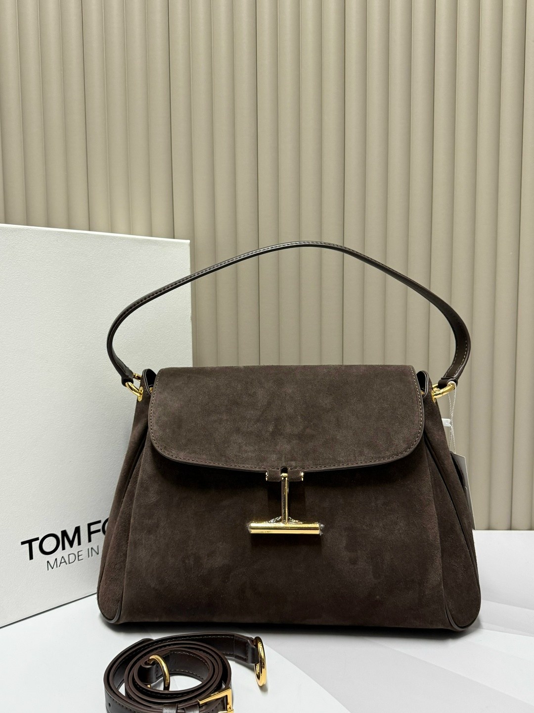 замшевая сумка,роскошная сумка из замши balenciaga rodeo,женская сумка замшевая,женская сумка,сумка