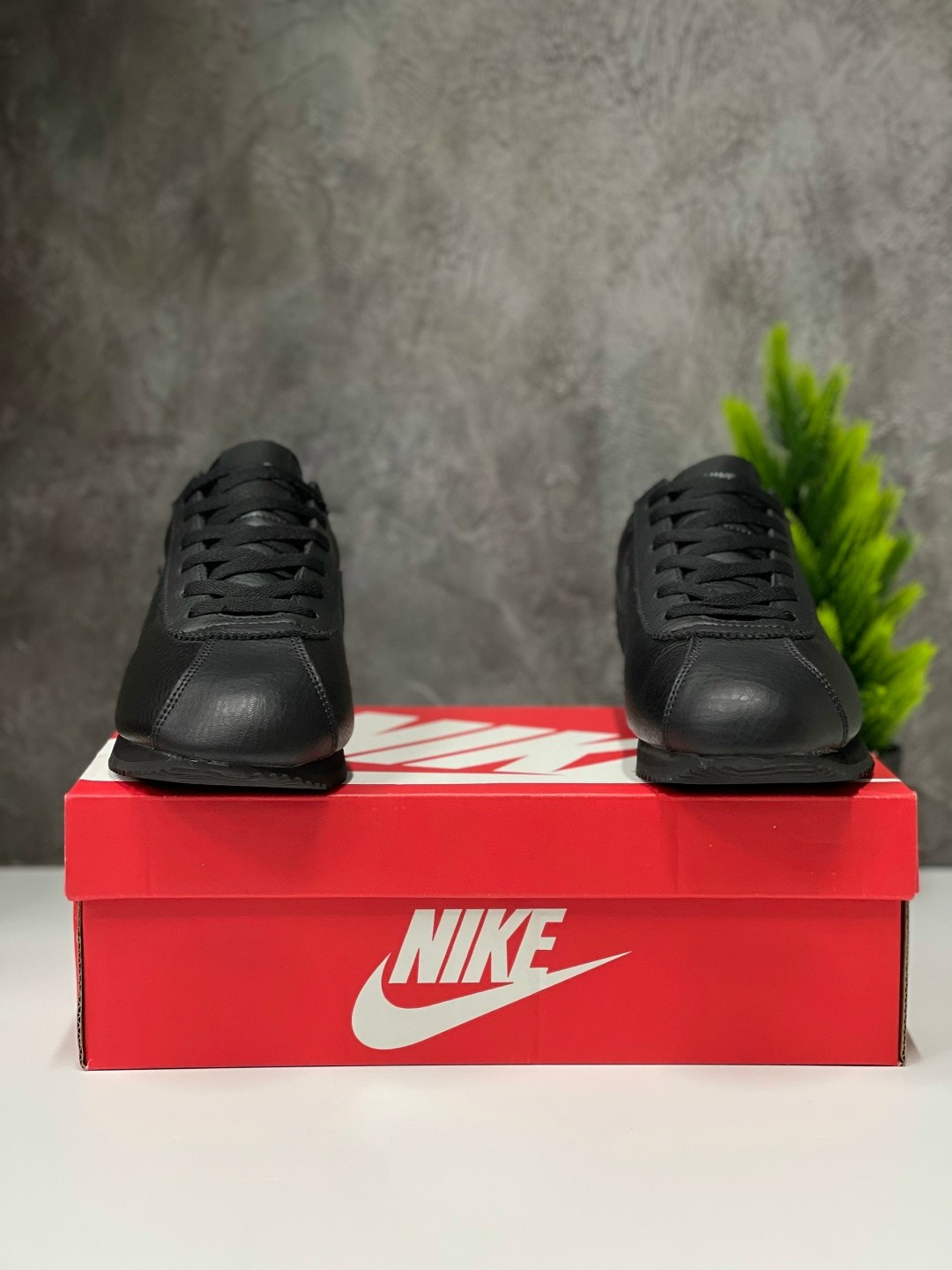 кроссовки мужские nike cortez,nike classic cortez leather black 749571-002,мужские nike classic cortez кожаные черные кроссовки,nike classic cortez leather,кроссовки мужские nike