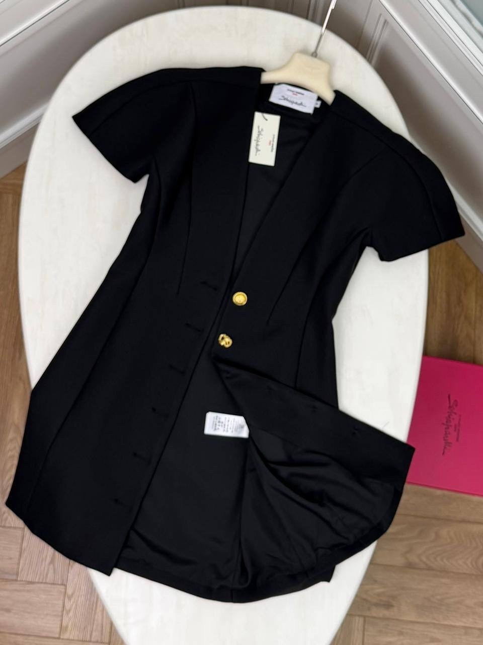 платье пиджак,платье пиджак черное,платье пиджак образ,модные образы,платье пиджак вечернее