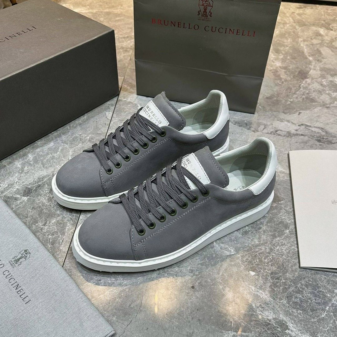кеды brunello cucinelli,мужские кеды brunello cucinelli серые замшевые с белой подошвой,,мужские кеды,кеды брендовые
