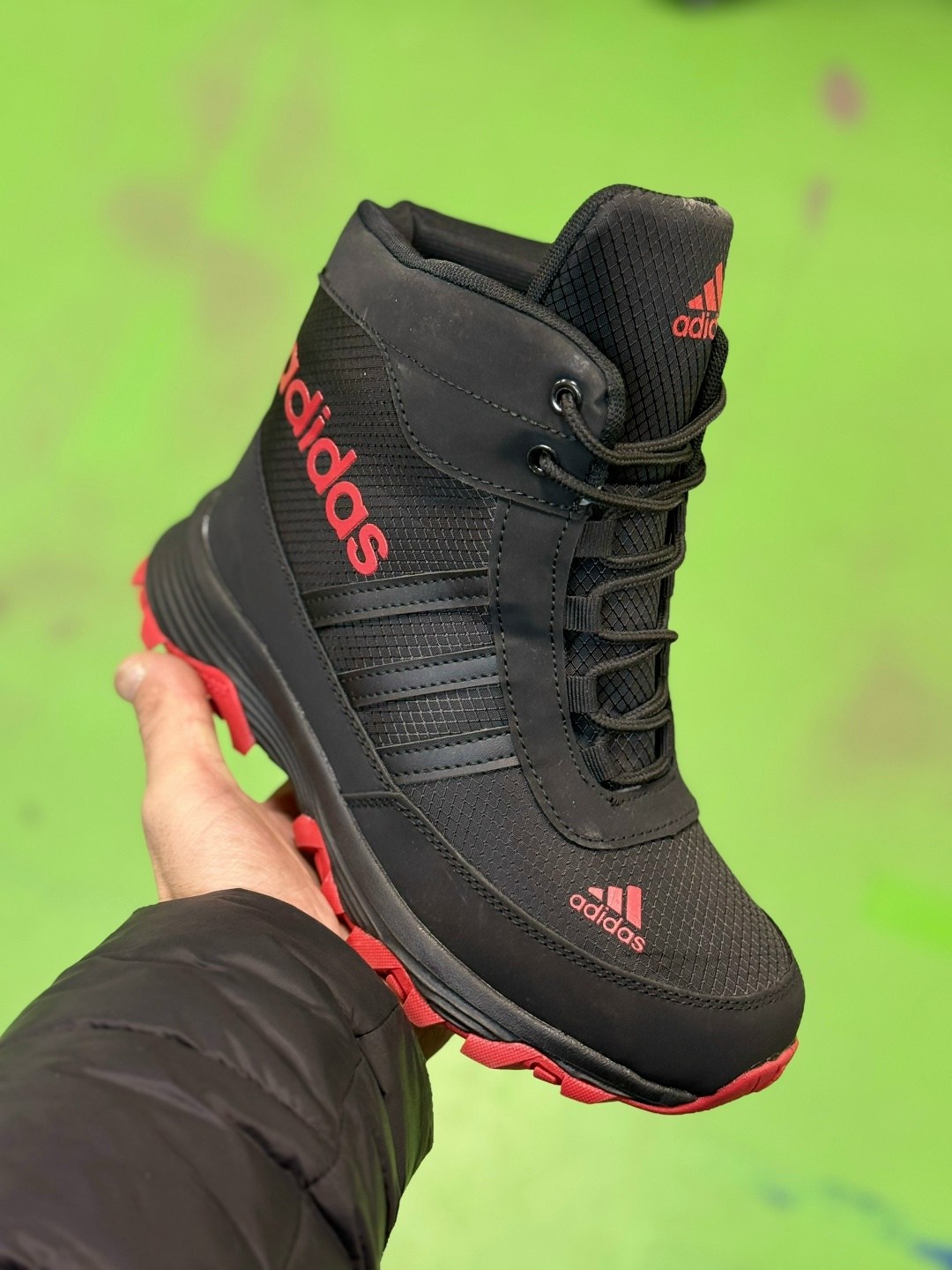 зимние кроссовки adidas,зимние кроссовки adidas в28054,зимние кроссовки adidas climaproof,кроссовки мужские зимние,кроссовки adidas зимние высокие с мехом adidas