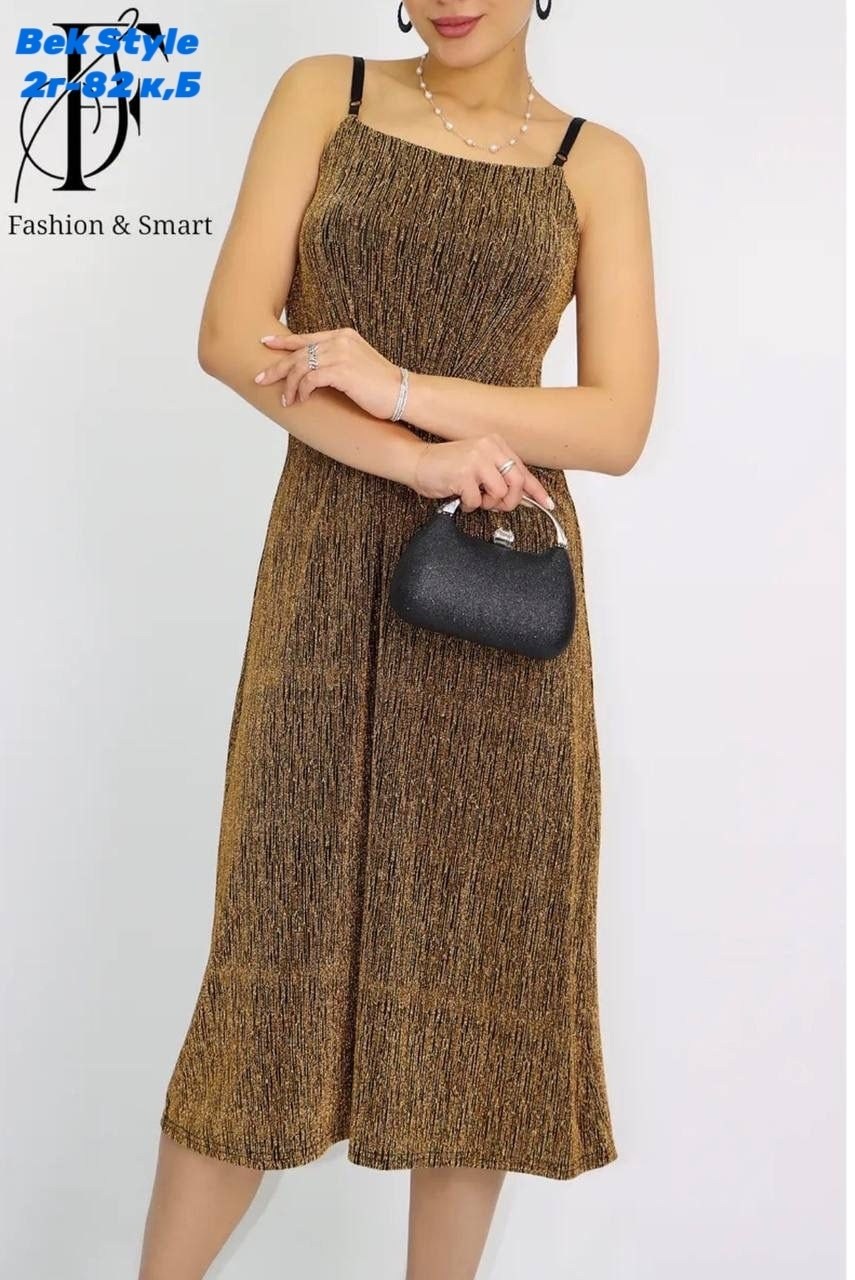 новогодние фотосессии,девушка,платье вечернее,рождественская фотосессия,брюнетка красивая