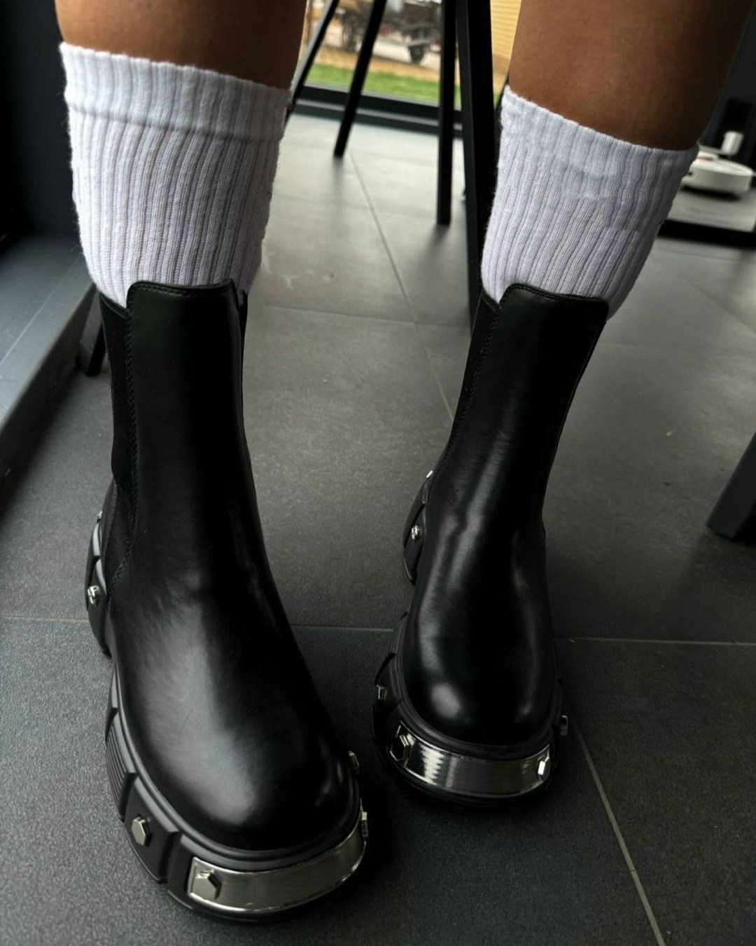 ,женские ботинки,баленсиага  2025,ботинки челси,модные ботинки