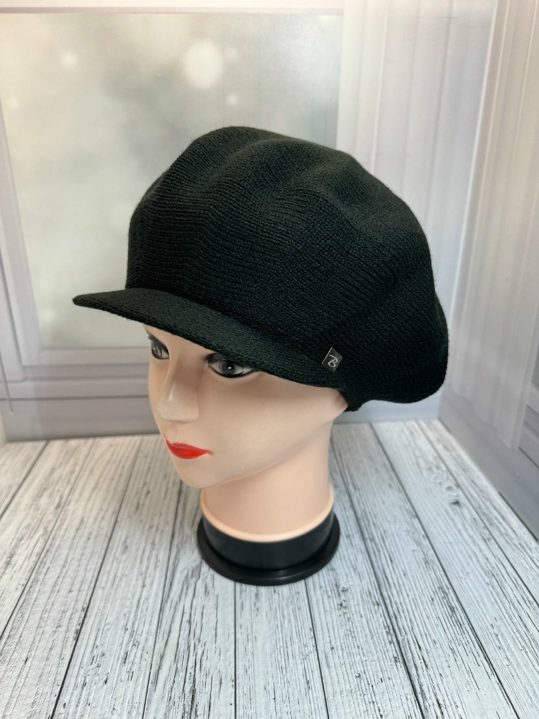 кепка женская,шапки женская,шапка для женщин,береты женские,вязаная кепка женская