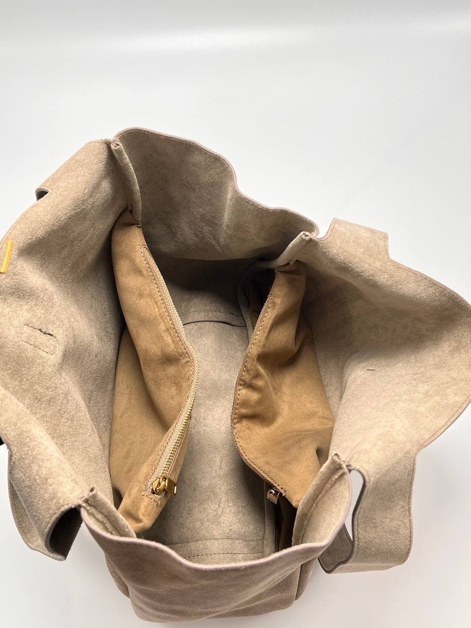 замшевая сумка,сумка yves saint laurent женская,yves saint laurent сумка,сумка ysl,сумка ysl натуральная замша 30х30 brend ru