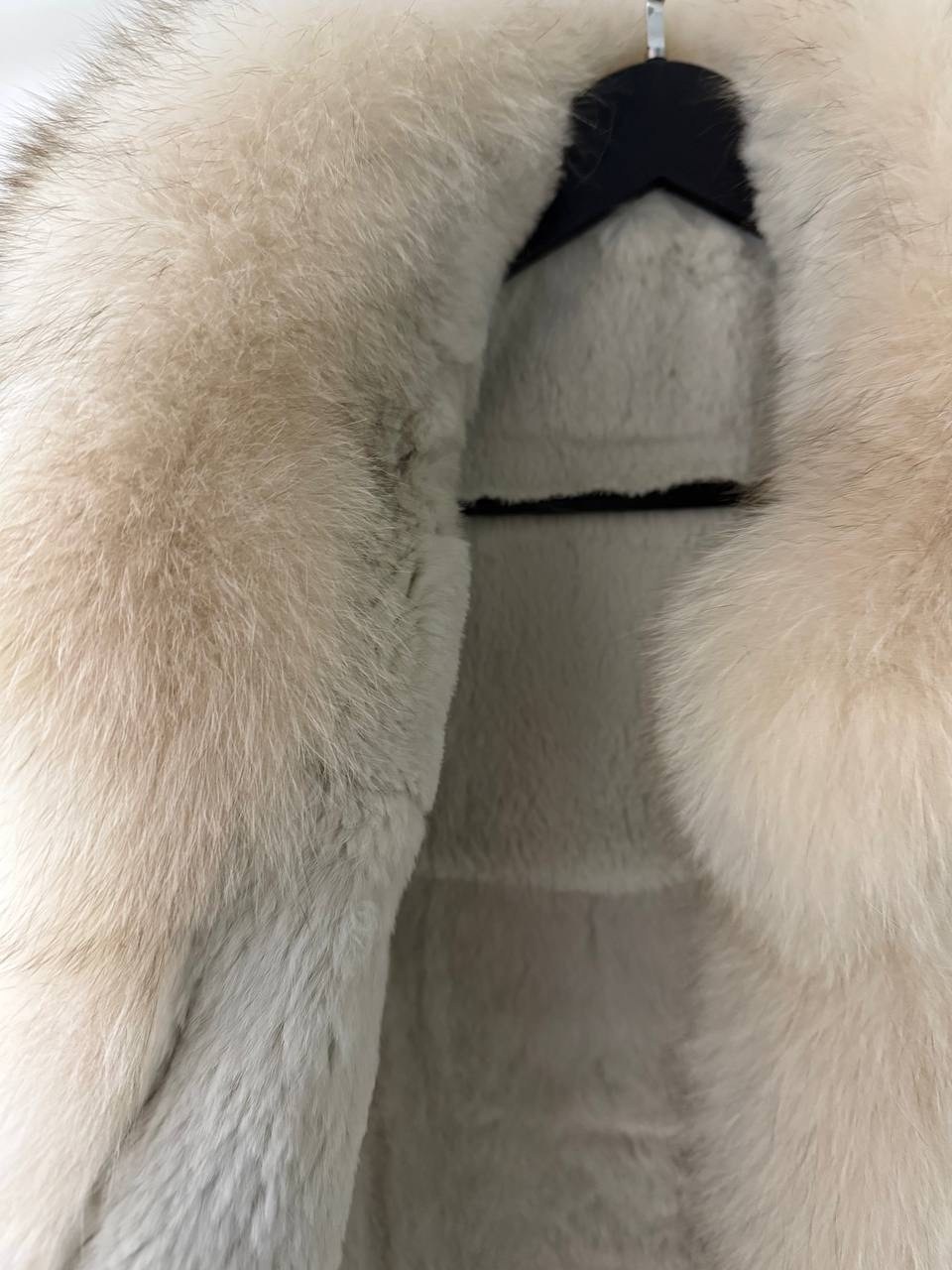 женская зимняя куртка с подкладкой из натурального меха,парка с меховым,парка с лисьим мехом,женская парка,женская зимняя куртка